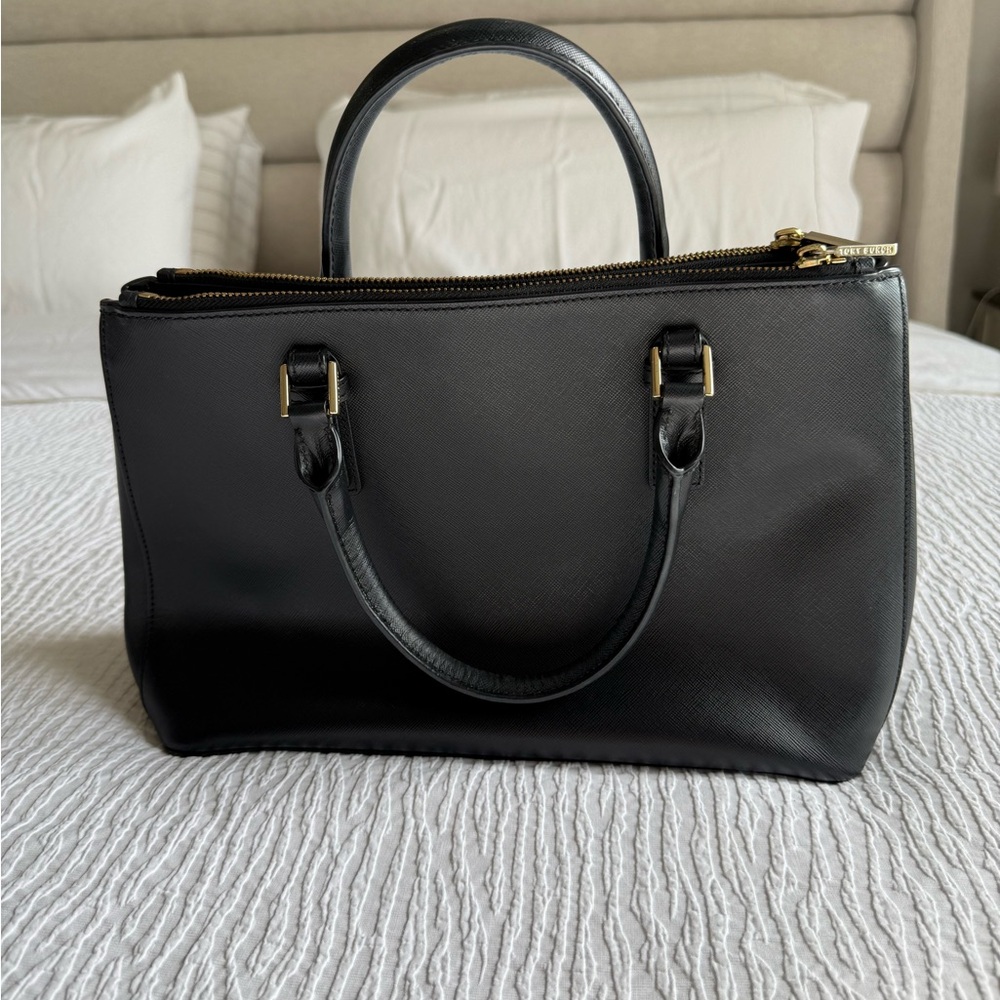 Authentic Tory Burch Black Leather Tote with Gold Logo - Picture 4 of 11